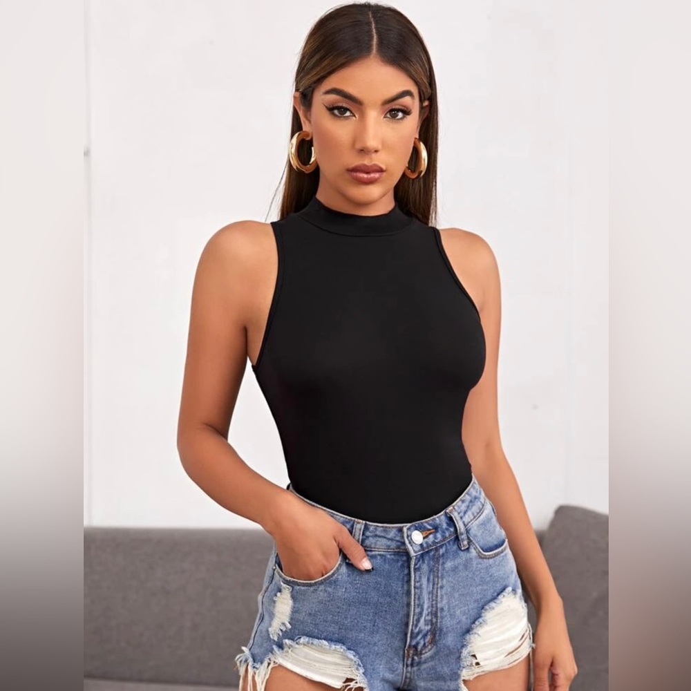 SHEIN Unity Mock-Neck Solid Tank Top - NIP